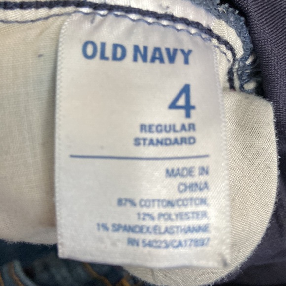 Old Navy Maternity Denim Capris with Full Tummy Panel - Picture 8 of 8